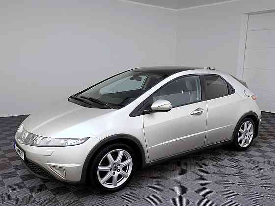 Honda Civic Elegance 1.8 103kW Tallina