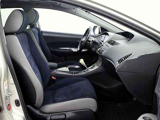 Honda Civic Elegance 1.8 103kW Tallina