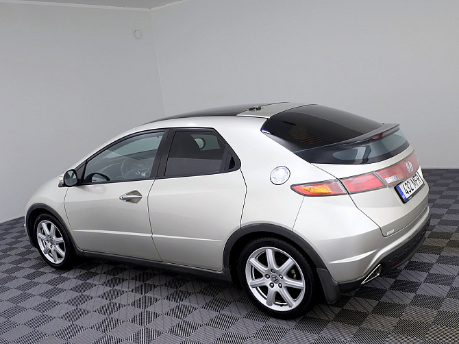 Honda Civic Elegance 1.8 103kW Tallina - foto 4