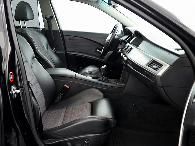 BMW 525 Touring Sportpakett 2.5 D 130kW Таллин - изображение 6