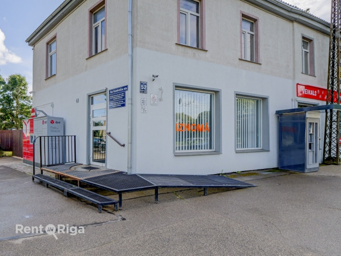 Tirdzniecības telpas nomai Purvciemā, Deglavas ielā 52  Platība: 51 m  Telpu plānojums: + Rīga - foto 2