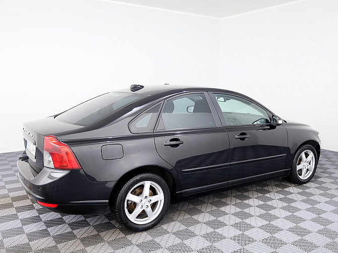 Volvo S40 Summum Facelift ATM 2.0 D4 100kW Таллин - изображение 3