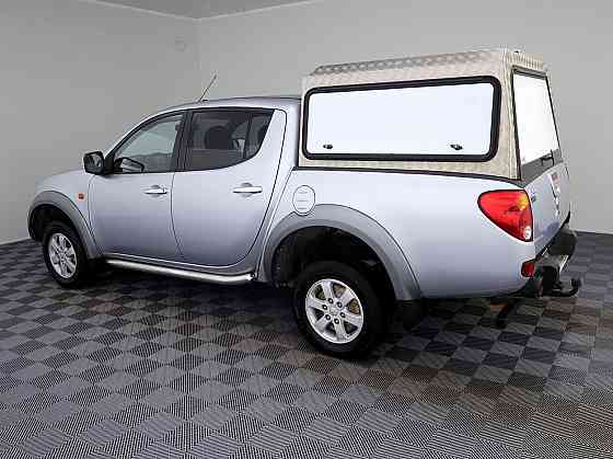 Mitsubishi L200 Pickup 4x4 2.5 Di-D 123kW Таллин