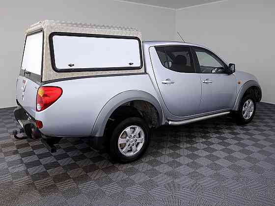 Mitsubishi L200 Pickup 4x4 2.5 Di-D 123kW Таллин