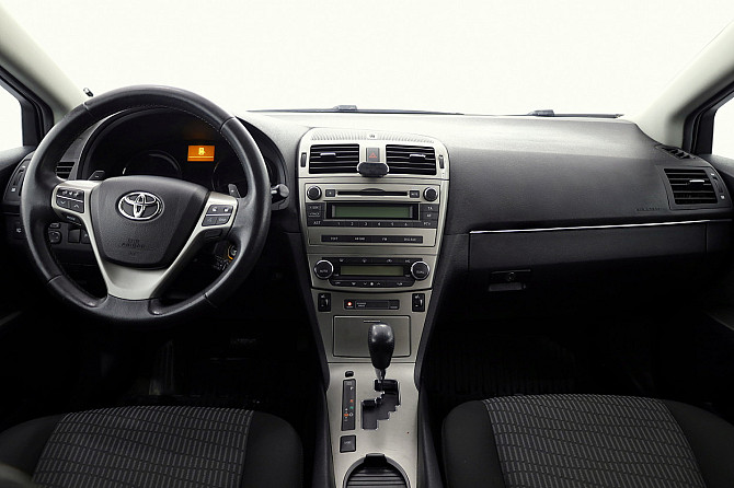 Toyota Avensis Linea Sol ATM 1.8 108kW Таллин - изображение 5