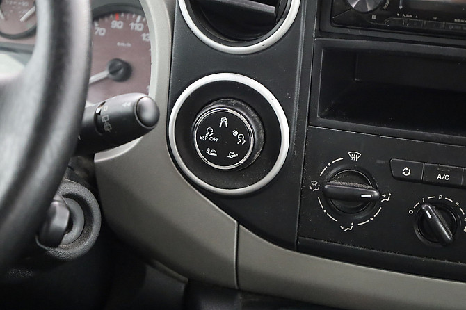 Citroen Berlingo Multispace 1.6 HDi 80kW Таллин - изображение 8