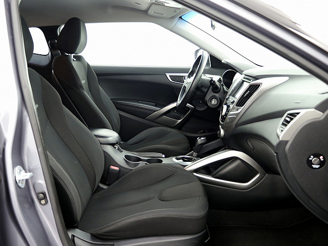 Hyundai Veloster Sport ATM 1.6 103kW Таллин - изображение 6