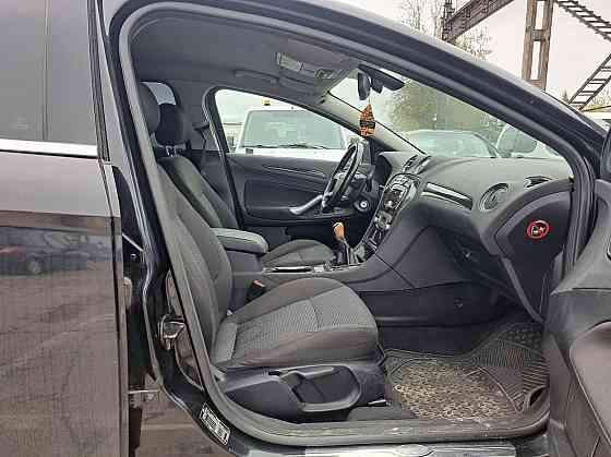 Ford Mondeo Ghia 2.0 107kW Таллин
