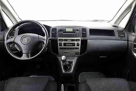 Toyota Corolla Verso Linea Sol 1.8 99kW Tallina