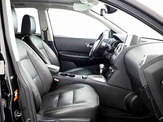 Nissan Qashqai Luxury 4x4 ATM 2.0 dCi 110kW Таллин
