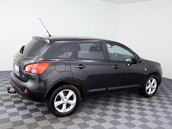 Nissan Qashqai Luxury 4x4 ATM 2.0 dCi 110kW Таллин - изображение 3