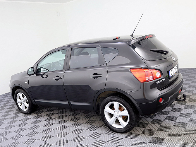 Nissan Qashqai Luxury 4x4 ATM 2.0 dCi 110kW Таллин - изображение 4