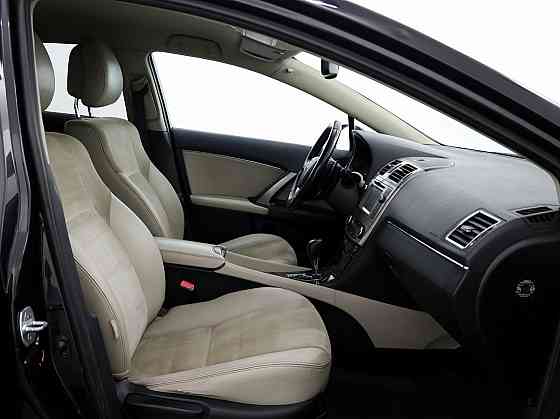 Toyota Avensis Luxury Facelift LPG ATM 2.0 112kW Tallina