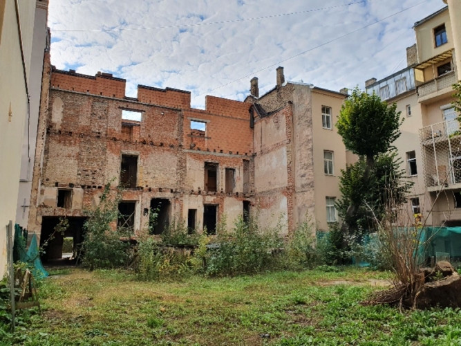 Pārdod investīciju objektu Rīgas klusajā centrā. Pašlaik objekts sastāv no renovējamas Rīga - foto 13