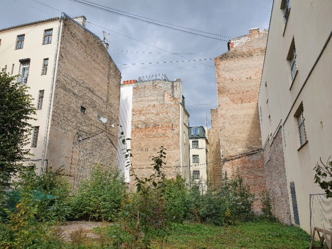 Pārdod investīciju objektu Rīgas klusajā centrā. Pašlaik objekts sastāv no renovējamas Rīga - foto 15