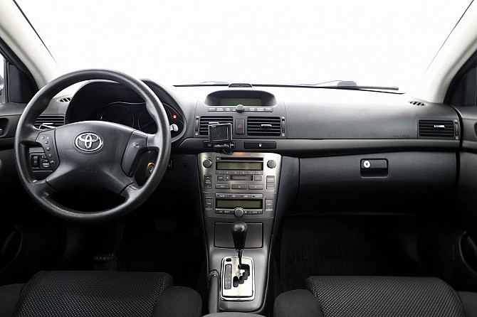 Toyota Avensis Linea Sol ATM 2.0 108kW Таллин - изображение 5