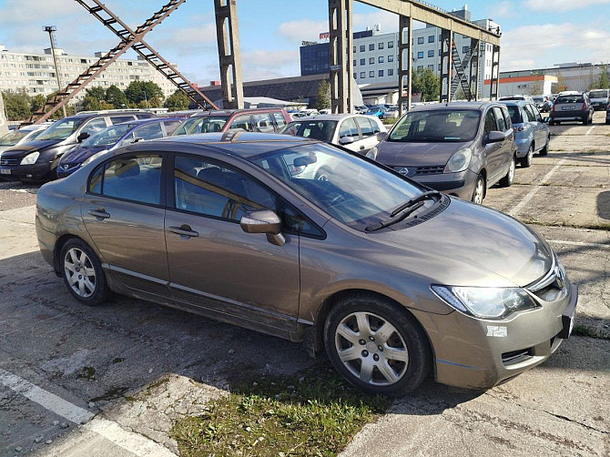Honda Civic Elegance ATM 1.8 103kW Таллин - изображение 1
