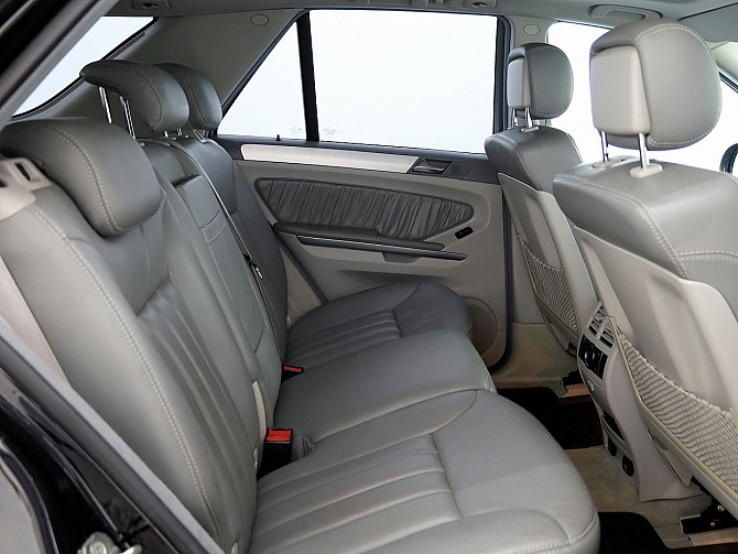 Mercedes-Benz ML 320 Sport 3.0 CDI 165kW Таллин - изображение 7