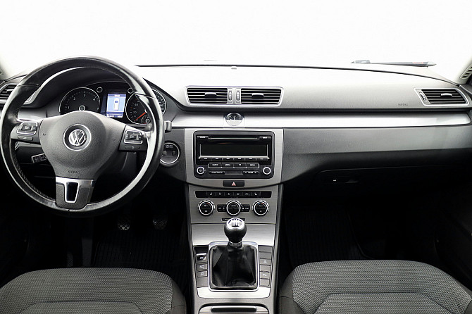 Volkswagen Passat Comfortline 2.0 TDI 103kW Tallina - foto 5