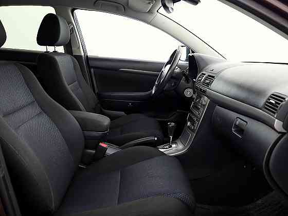 Toyota Avensis Linea Sol Facelift ATM 2.0 108kW Tallina