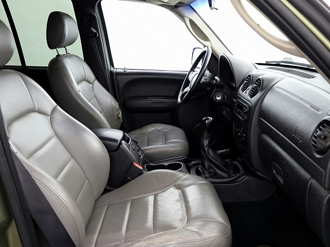 Jeep Cherokee Limited 4x4 2.5 TD4 105kW Tallina - foto 6