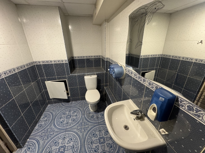 Retail Premises in Pļavnieki  Located on the 1st floor  Total area includes a sales hall, utility ro Рига - изображение 3