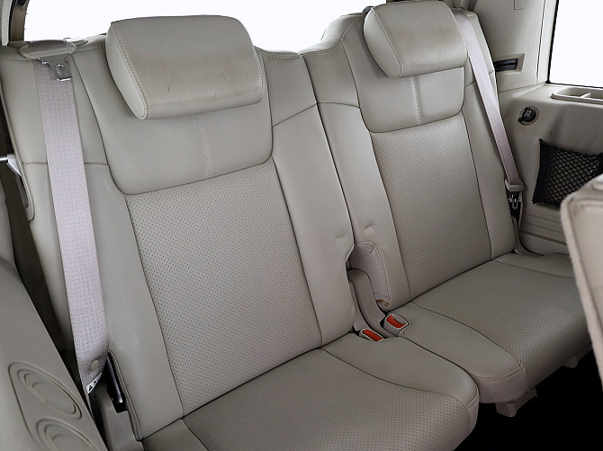 Jeep Commander Limited ATM 3.0 CRD 160kW Tallina - foto 8