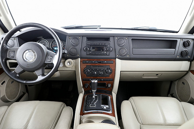 Jeep Commander Limited ATM 3.0 CRD 160kW Tallina - foto 5