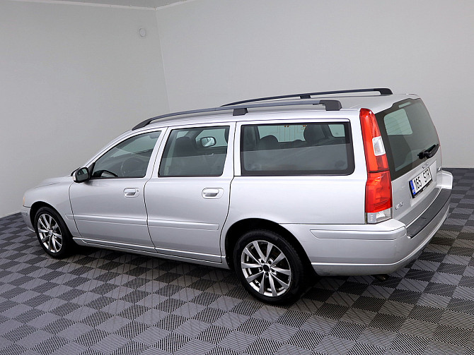 Volvo V70 Summum Facelift ATM 2.4 D5 120kW Таллин - изображение 4