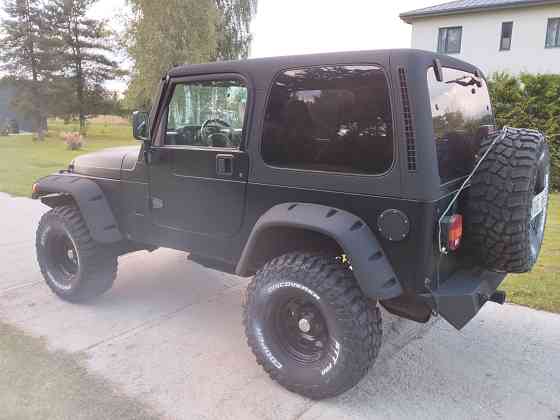Jeep Wrangler Lift Offroad Rīga