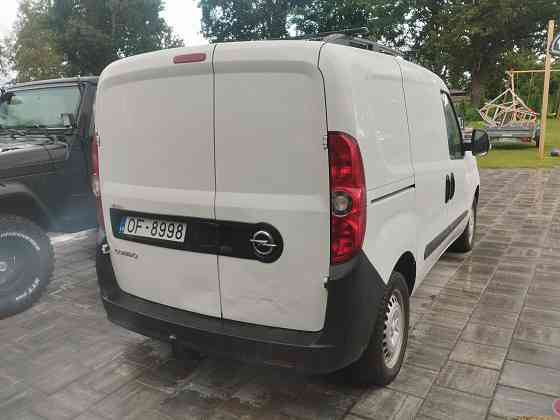 Opel Van Rīga