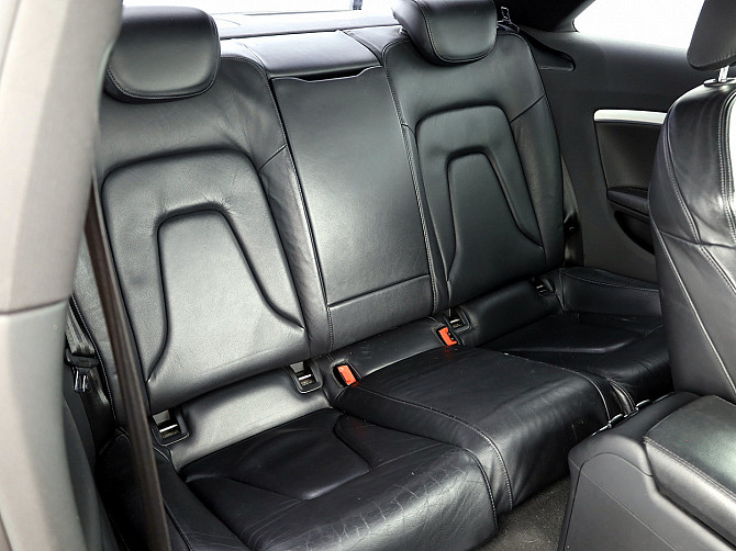 Audi A5 S-Line ATM 2.7 TDI 140kW Tallina - foto 7