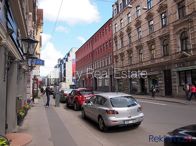 Projekts - Kalpaka Park Residence, ieeja no pagalma, balkons, terase, istabas izolētas 2 gab., Rīga - foto 2