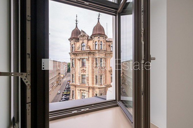 Projekts - Place 4, fasādes māja, renovēta māja, ir lifts, kāpņu telpa pēc kapitālā Rīga - foto 6