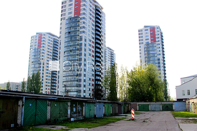 Zeme īpašumā, iežogota teritorija, slēgta teritorija, garāža vienai automašīnai, betona Rīga - foto 7