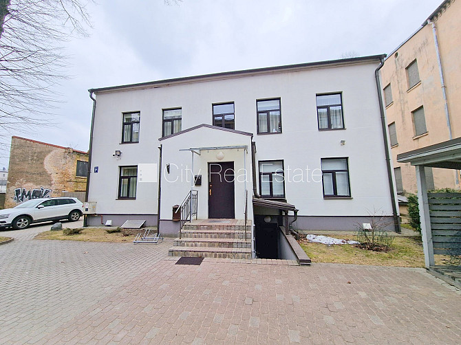 Здание во дворе, реновированный дом, закрытый двор, возможность аренды парковки, Рига - изображение 15