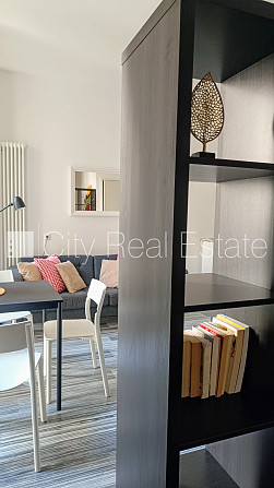 Fasādes māja, slēgts pagalms, ir lifts, kāpņu telpa pēc kapitālā remonta, studio tipa, Rīga - foto 7