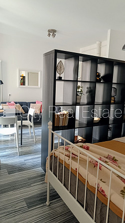 Fasādes māja, slēgts pagalms, ir lifts, kāpņu telpa pēc kapitālā remonta, studio tipa, Rīga - foto 9
