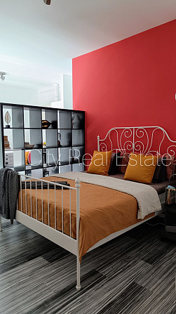Fasādes māja, slēgts pagalms, ir lifts, kāpņu telpa pēc kapitālā remonta, studio tipa, Rīga - foto 11
