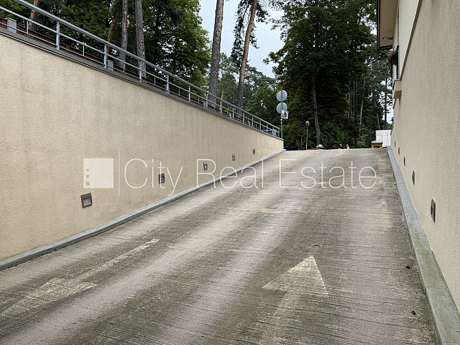 Projekts - Jūras Pils, garāžas vārti aprīkoti ar automatizētu atvēršanās un aizvēršanās Jūrmala - foto 4