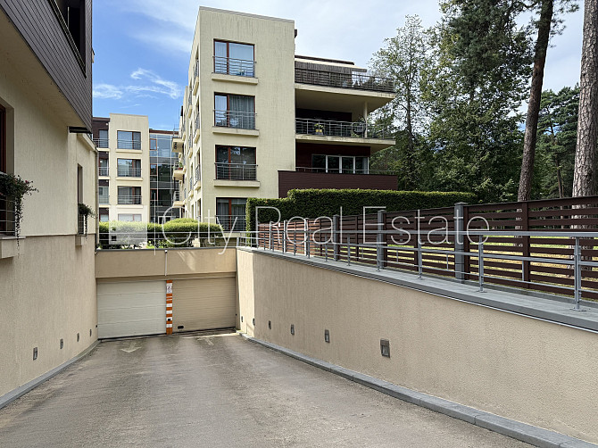 Projekts - Jūras Pils, garāžas vārti aprīkoti ar automatizētu atvēršanās un aizvēršanās Jūrmala - foto 2