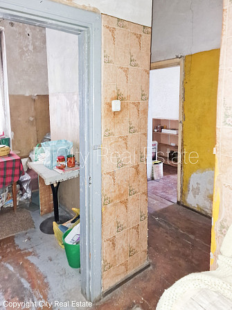 Tiek pārdots namīpašums Jaunjelgavas pilsētas centrā, kas sastāv no 7 dzīvokļiem. Lielisks Jaunjelgava - foto 15