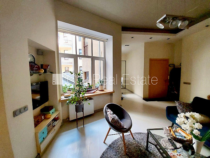 Projekts - Pulkveža Nams, fasādes māja, renovēta māja, ir lifts, kāpņu telpa pēc kapitālā Rīga - foto 19