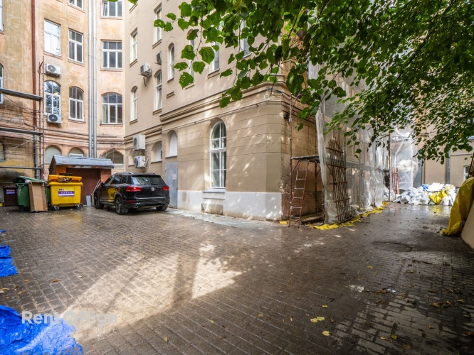 Продаётся солнечная и элегантная квартира в полностью отреставрированном Рига - изображение 14