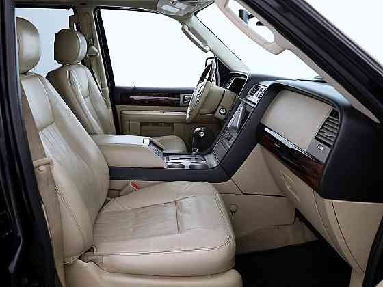 Lincoln Navigator Luxury LPG 5.4 224kW Tallina