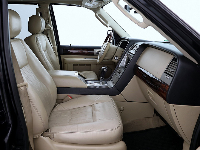 Lincoln Navigator Luxury LPG 5.4 224kW Tallina - foto 6