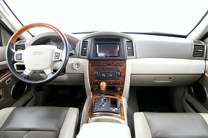 Jeep Grand Cherokee Overland 3.0 CRD 160kW Tallina - foto 5