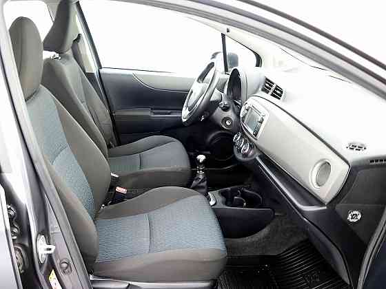 Toyota Yaris Linea Sol 1.3 73kW Tallina