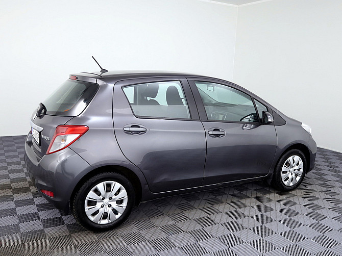 Toyota Yaris Linea Sol 1.3 73kW Tallina - foto 3