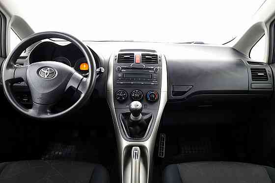 Toyota Auris Linea Sol A-C 1.4 71kW Tallina